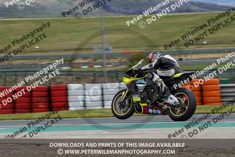 cadwell no limits trackday;cadwell park;cadwell park photographs;cadwell trackday photographs;enduro digital images;event digital images;eventdigitalimages;navarra;no limits trackdays;peter wileman photography;racing digital images;trackday digital images;trackday photos